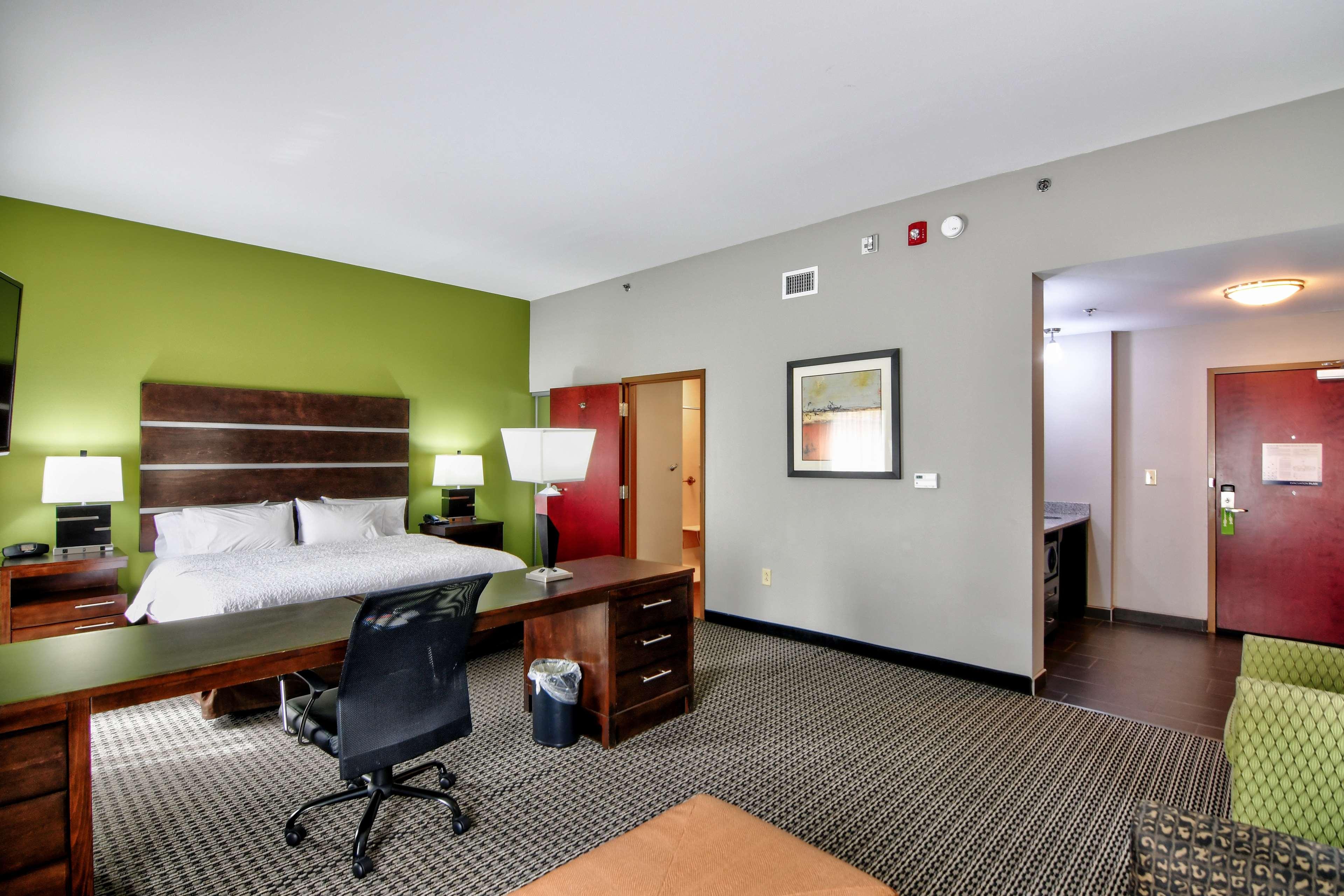 Hampton Inn Foley Exterior photo