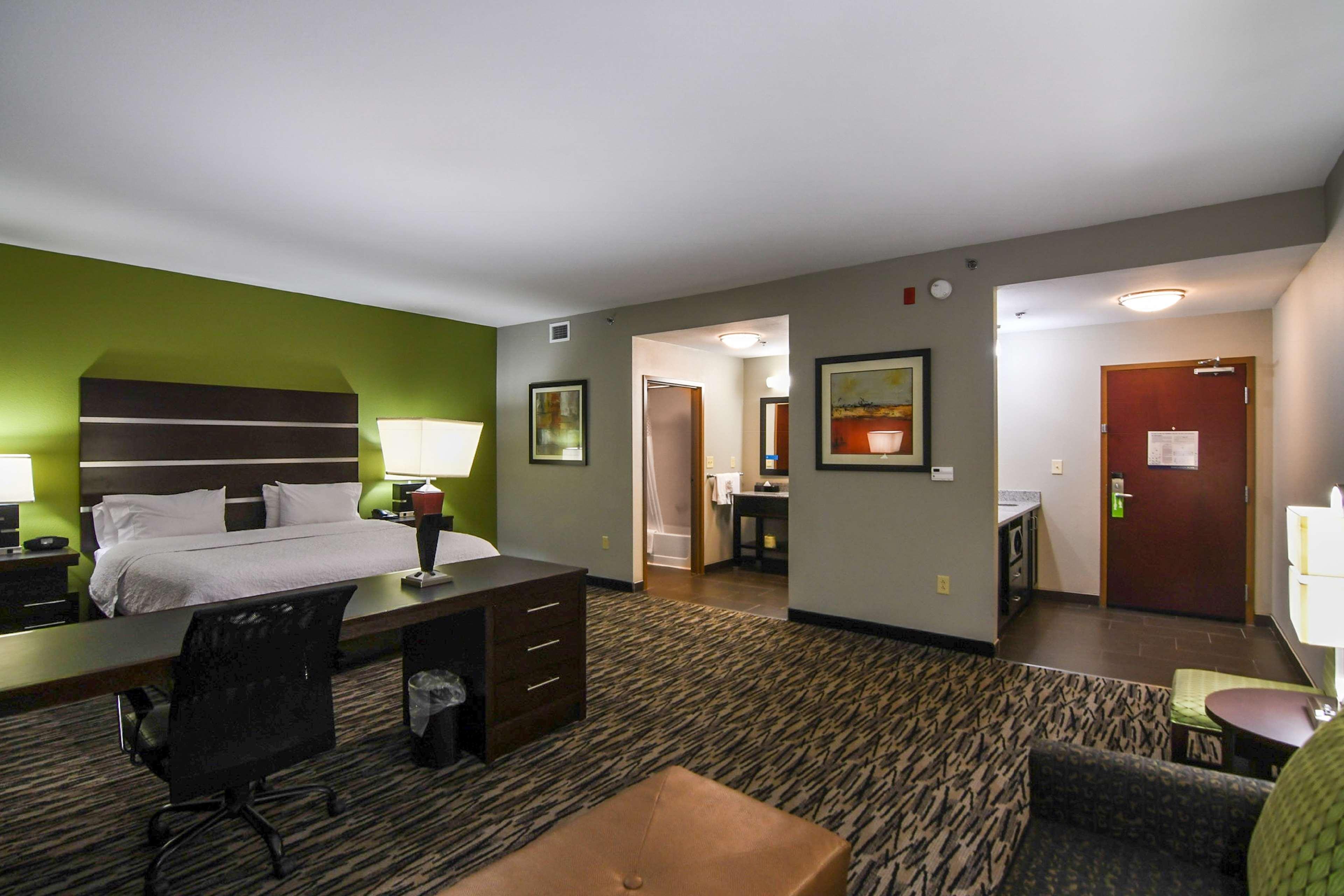 Hampton Inn Foley Exterior photo