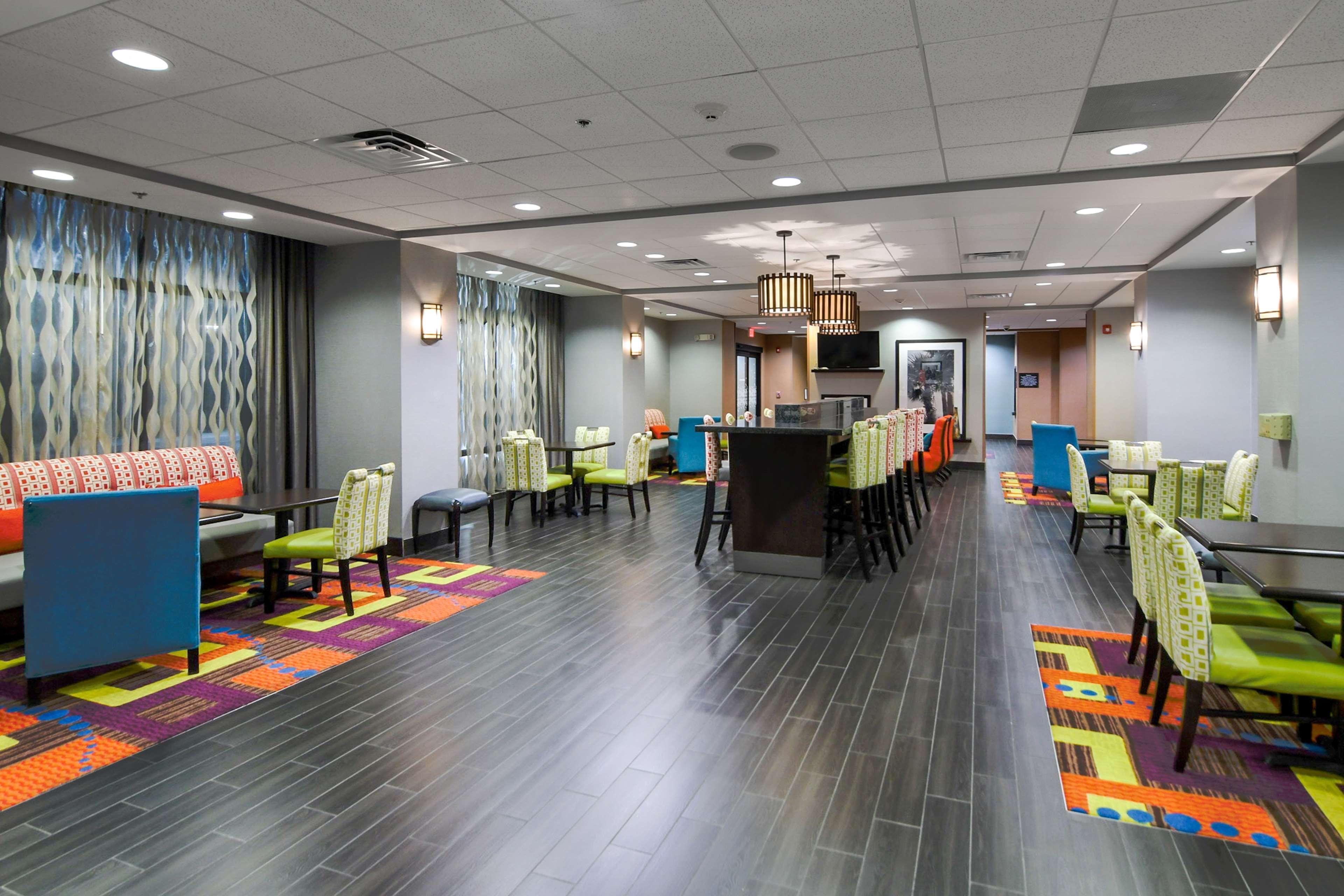 Hampton Inn Foley Exterior photo
